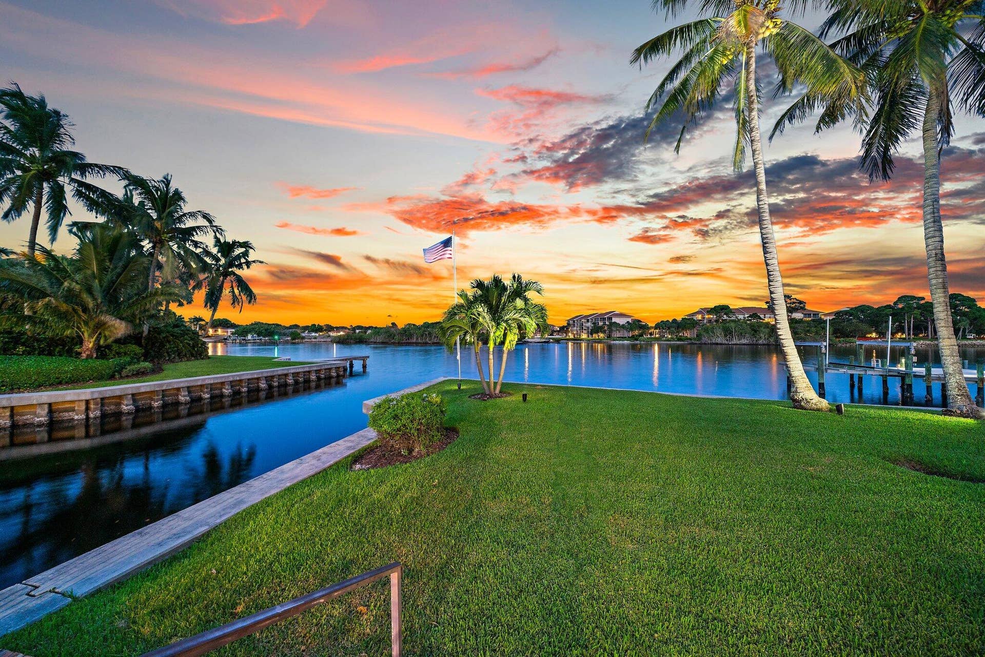14898 PALMWOOD Road, Palm Beach Gardens, FL 33410 the ICW goes from Florida to Maine... a beautiful boating adventure!