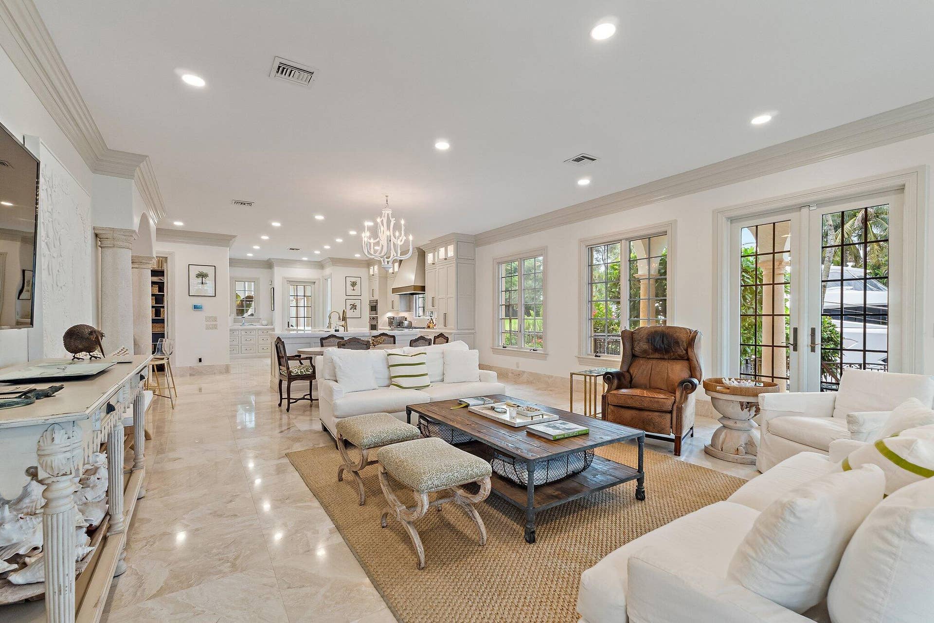 14898 PALMWOOD Road, Palm Beach Gardens, FL 33410 Family Room