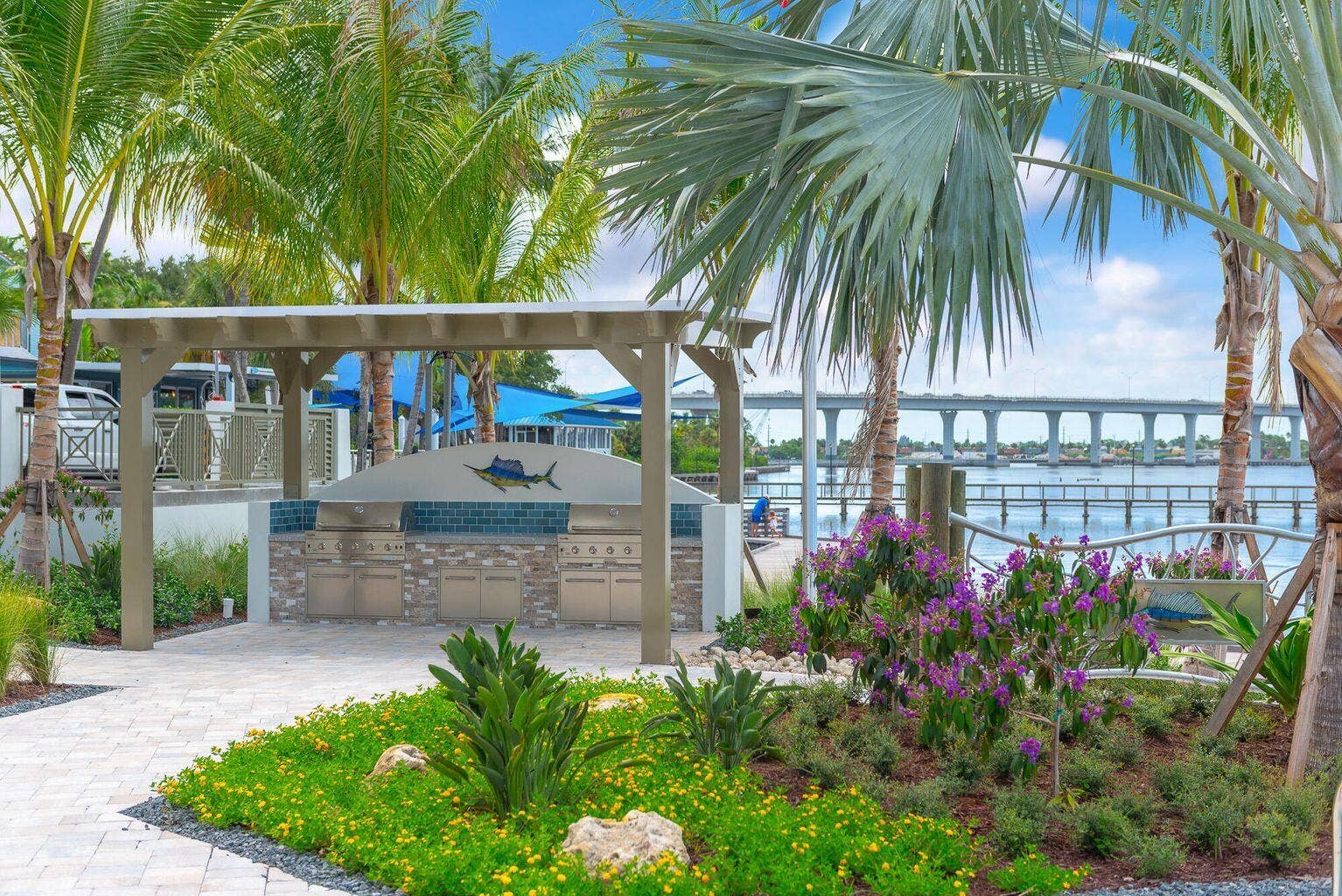 41 SW Seminole Street 410 54