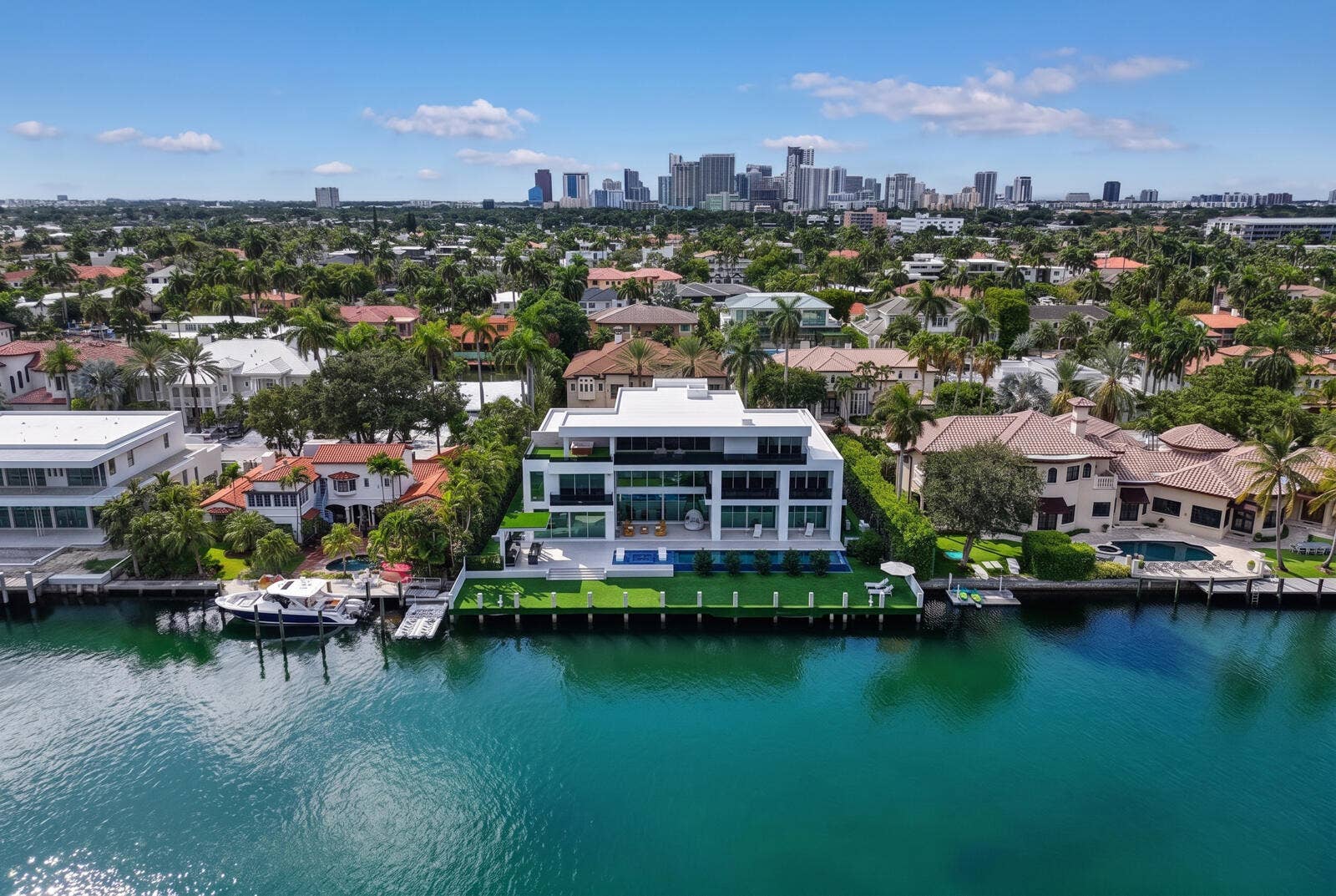 414 ROYAL PLAZA Drive, Fort Lauderdale, FL 33301 DJI_20260902020159_0226_D-MLS
