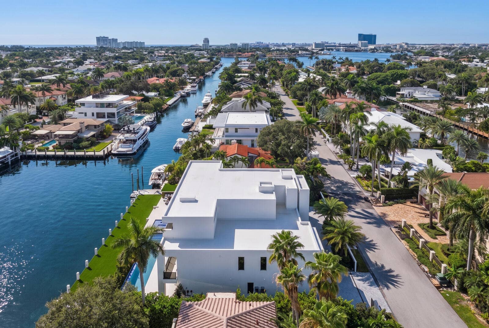 414 ROYAL PLAZA Drive, Fort Lauderdale, FL 33301 DJI_20260902001913_0135_D-MLS