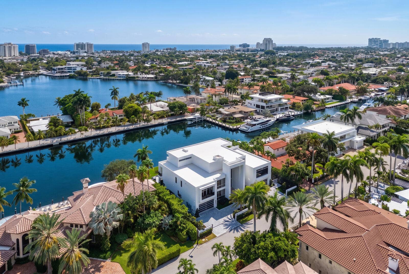 414 ROYAL PLAZA Drive, Fort Lauderdale, FL 33301 DJI_20260902001758_0119_D-MLS