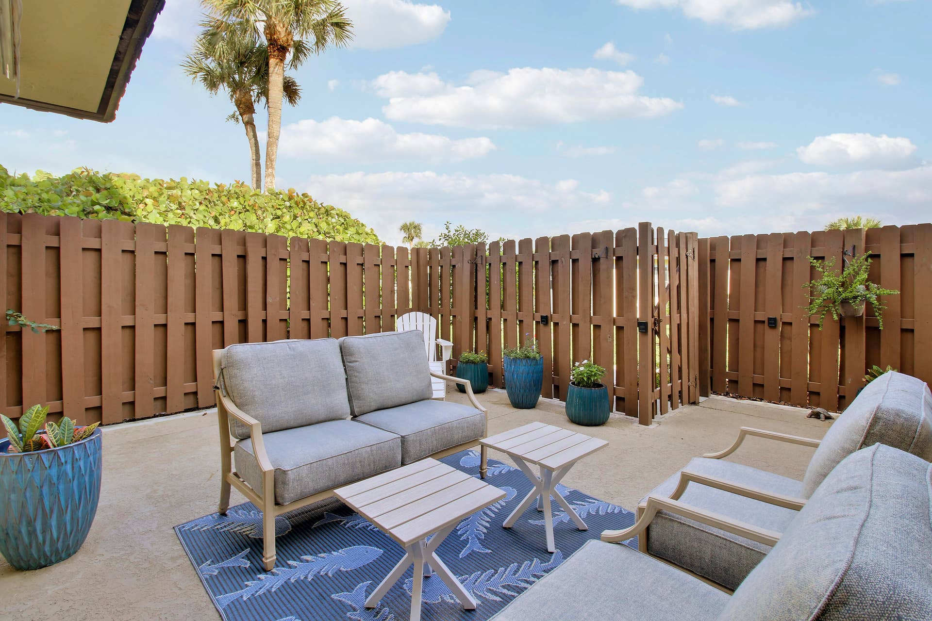 110 N DELAWARE Boulevard, #8B, Jupiter, FL 33458 House -2