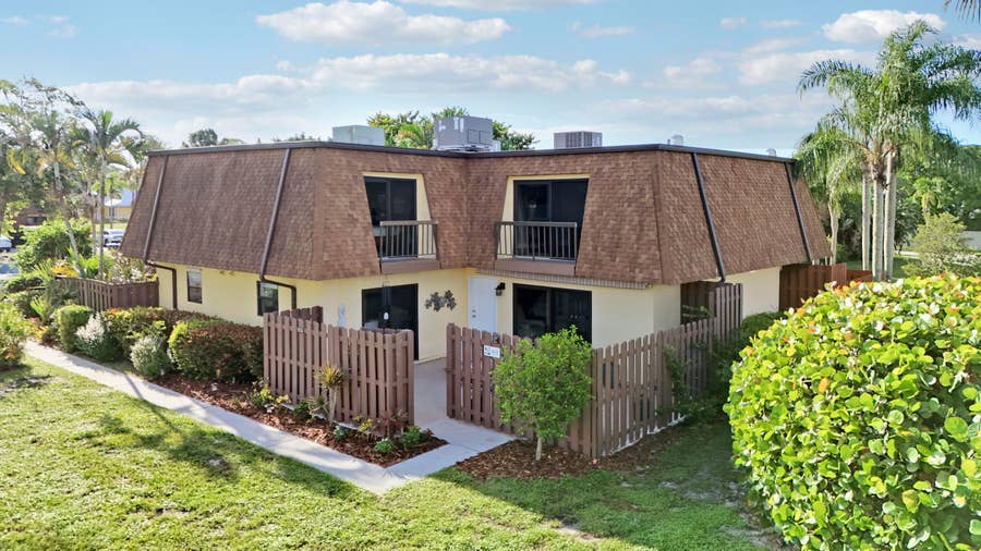 Property photo for 110 N DELAWARE Boulevard, #8B, Jupiter, FL