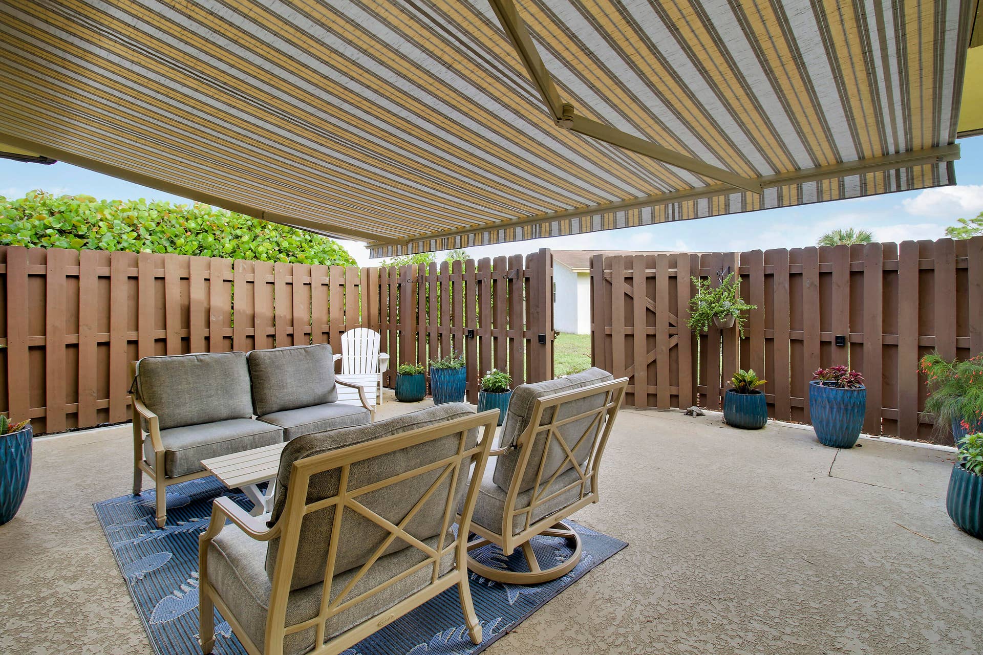 110 N DELAWARE Boulevard, #8B, Jupiter, FL 33458 House -33