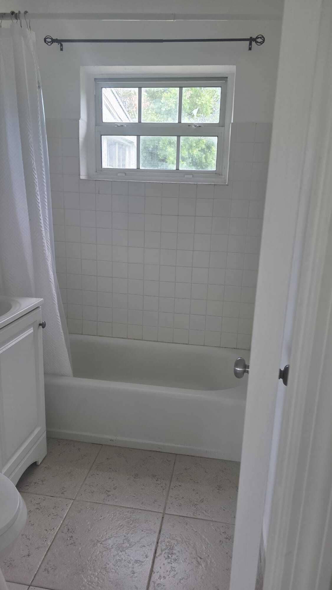 330 W 29TH Street W, Riviera Beach, Riviera Beach, FL 33404 e6b23357-9a79-4177-a0df-b868382cd28d