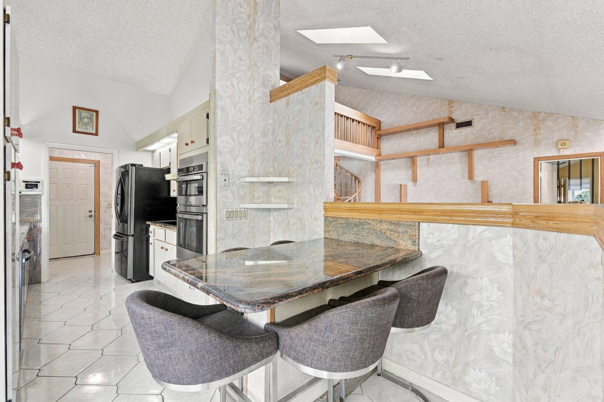352 River Edge Road, Jupiter, FL 33477 Breakfast Nook