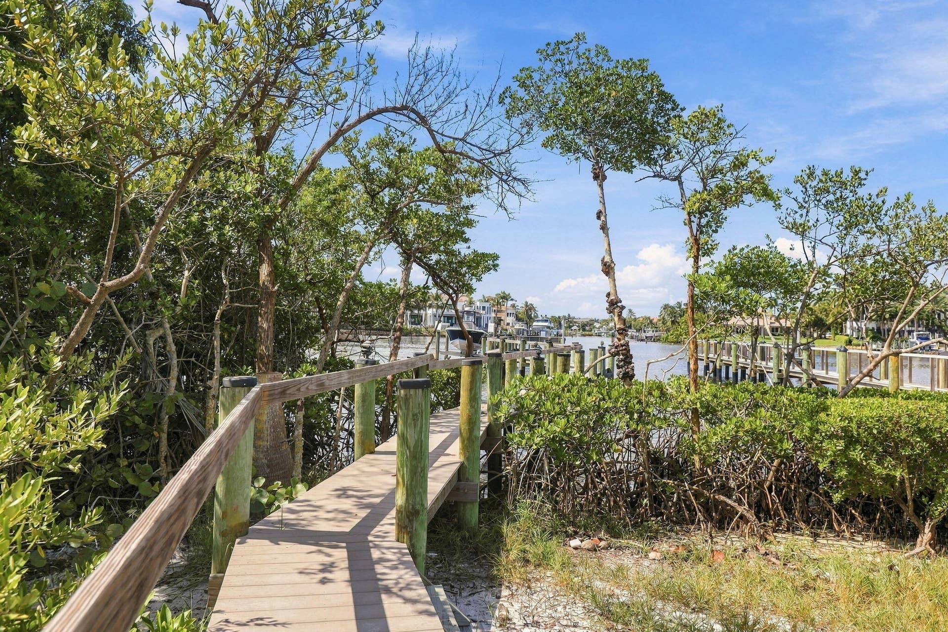 352 River Edge Road, Jupiter, FL 33477 Winding Pier