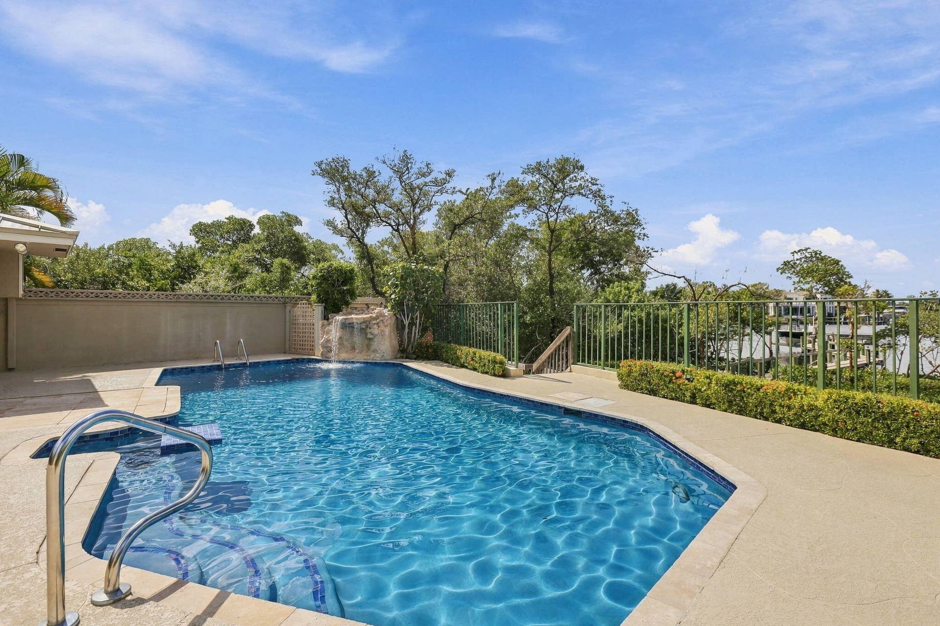 352 River Edge Road, Jupiter, FL 33477 Pool and View