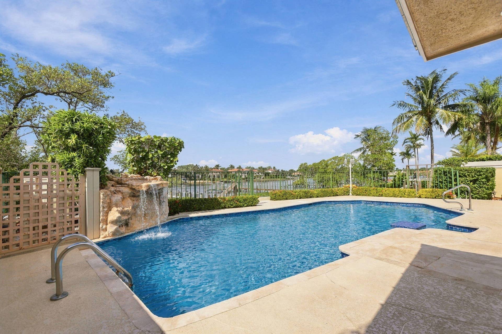 352 River Edge Road, Jupiter, FL 33477 Heated