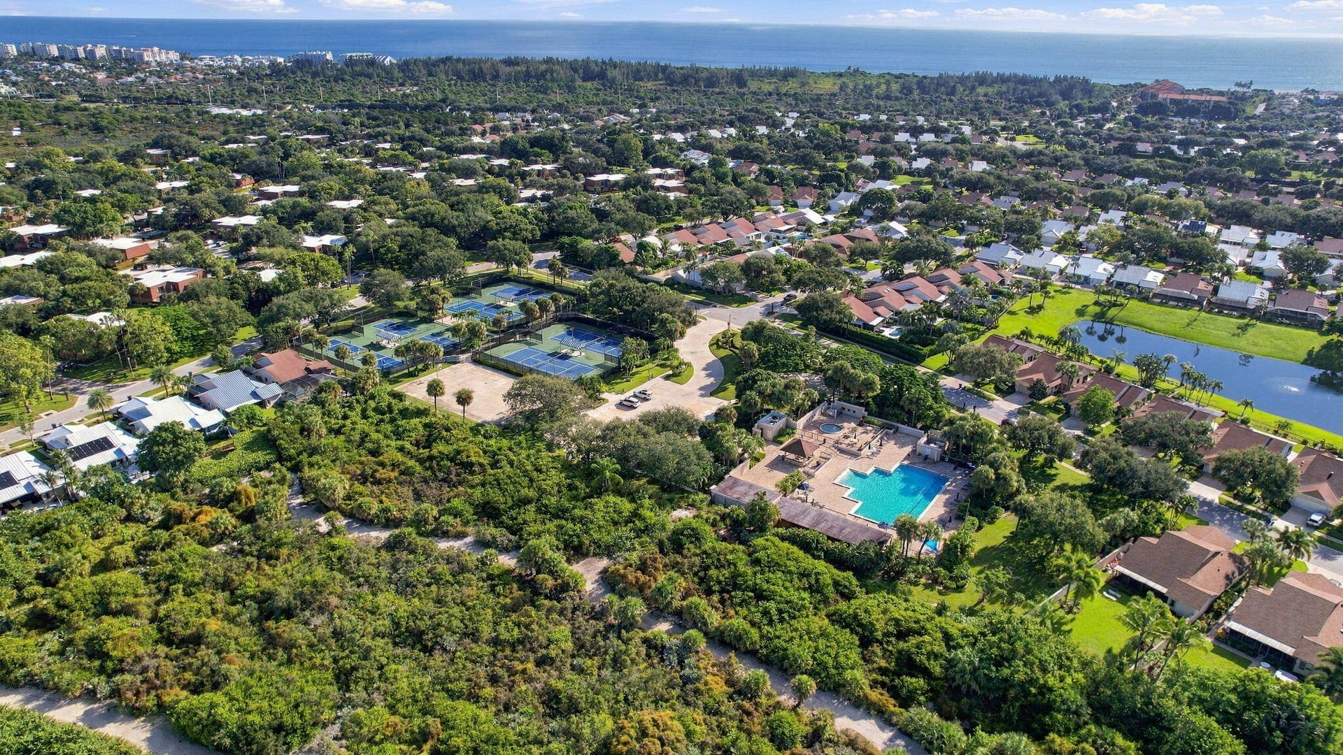 352 River Edge Road, Jupiter, FL 33477 Jupiter