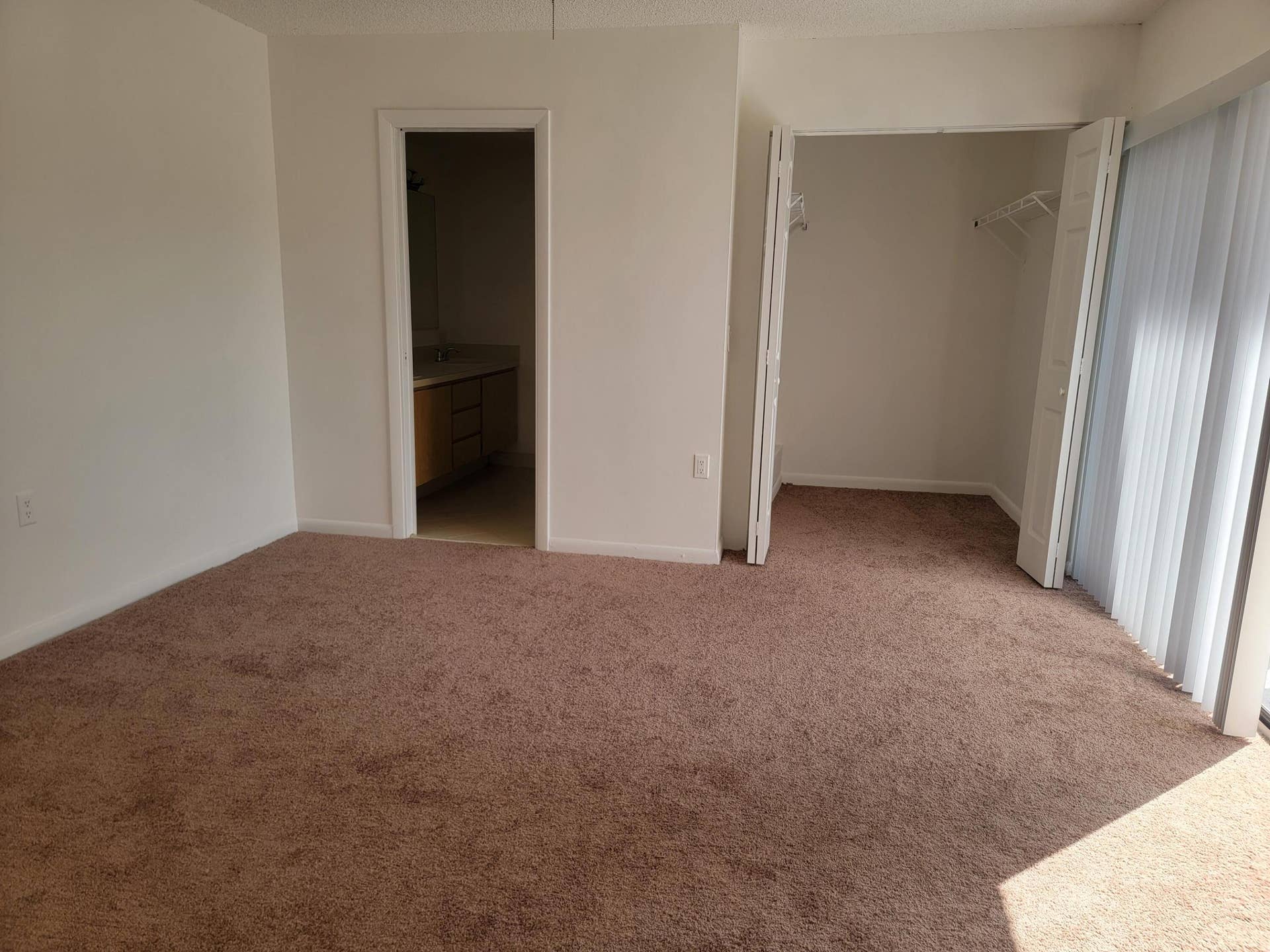 588 GREEN SPRINGS Place, #588, West Palm Beach, West Palm Beach, FL 33409 1000401843