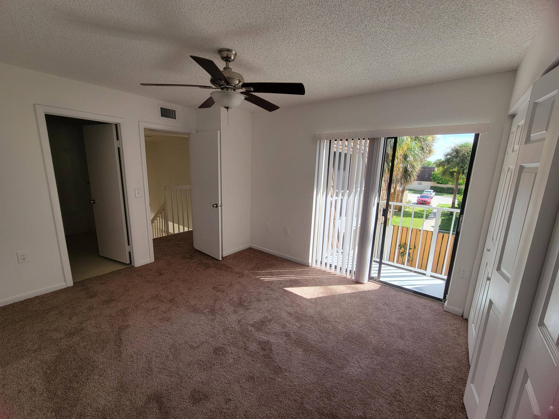 588 GREEN SPRINGS Place, #588, West Palm Beach, West Palm Beach, FL 33409 1000401839