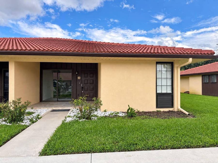 Property photo for 5933 FOREST HILL Boulevard, #8, West Palm Beach, FL
