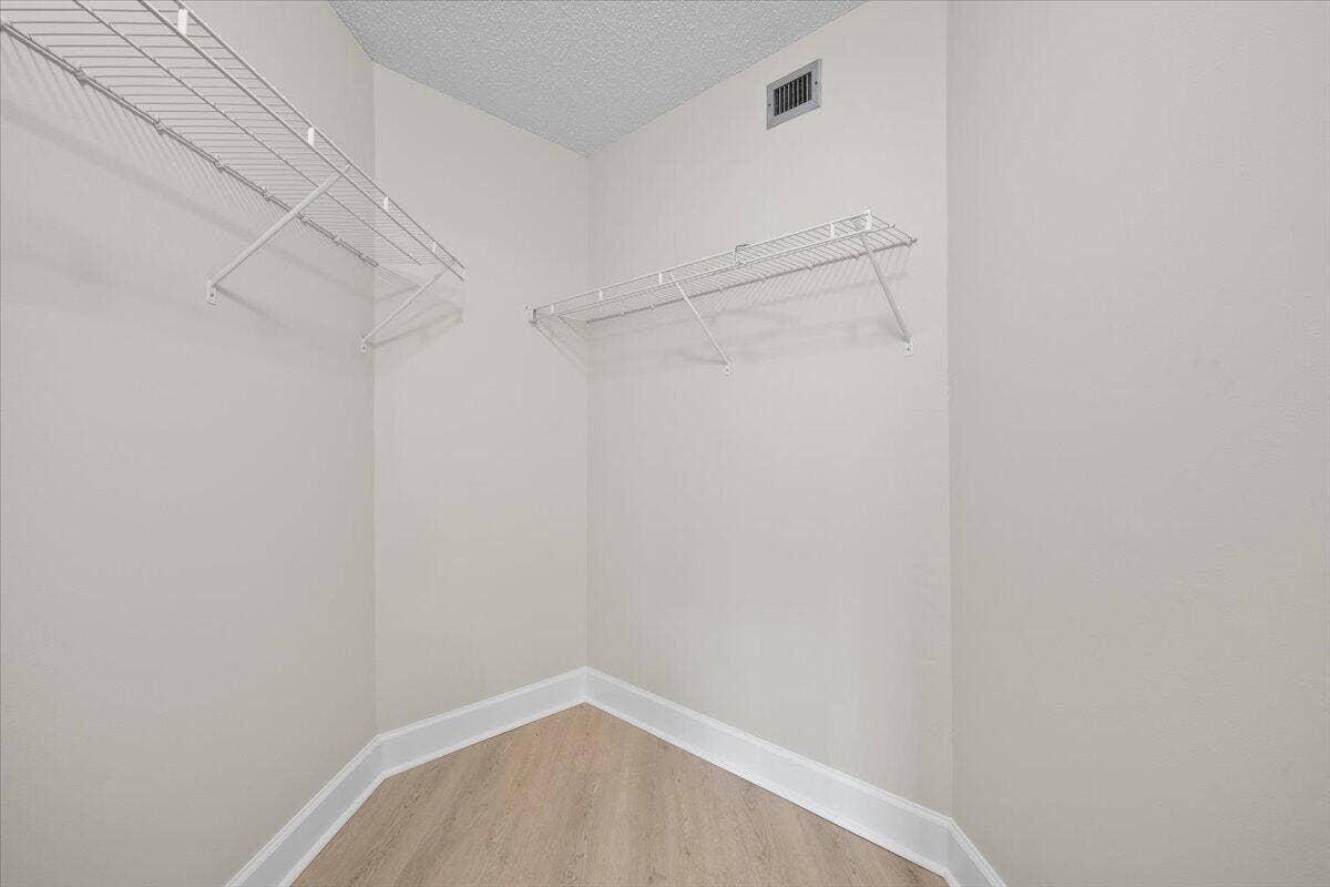 251 SEABREEZE Circle, Jupiter, Jupiter, FL 33477 Primary closet