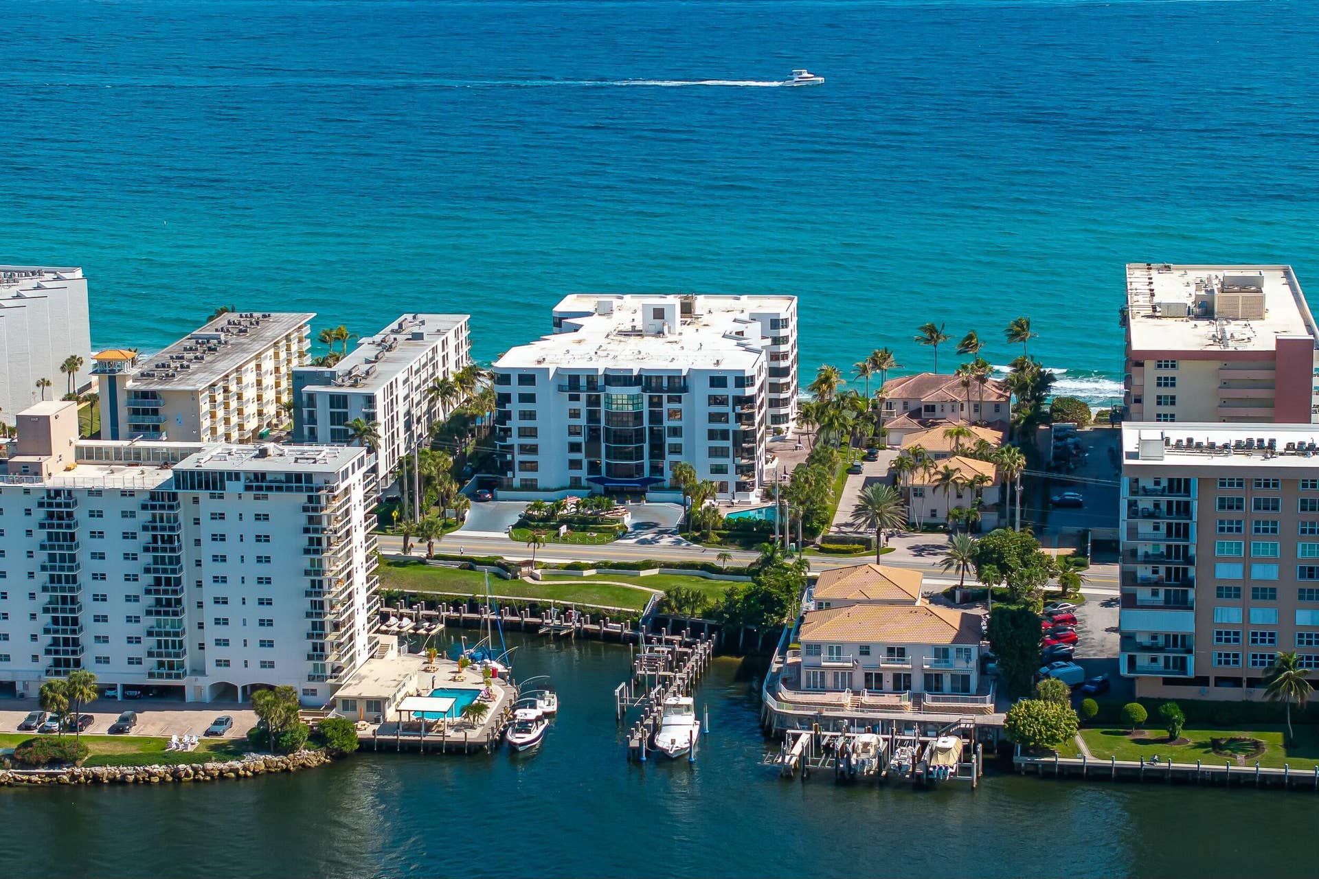 1155 Hillsboro Mile, #305, Hillsboro Beach, FL 33062 tempImagerMaIGA