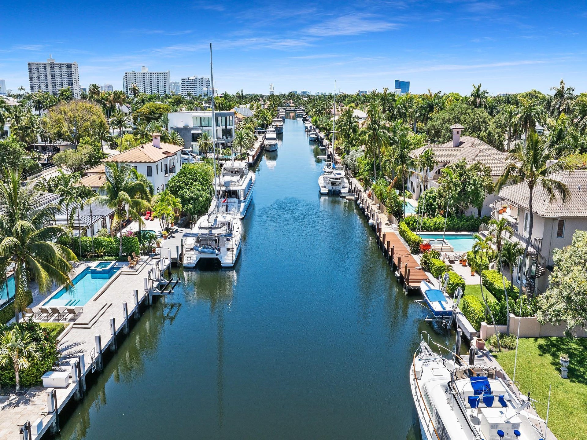 NO FIXED BRIDGES, 80' WATERFRONT, CONCRETE DOCK, DIRECT OCEAN ACCESS