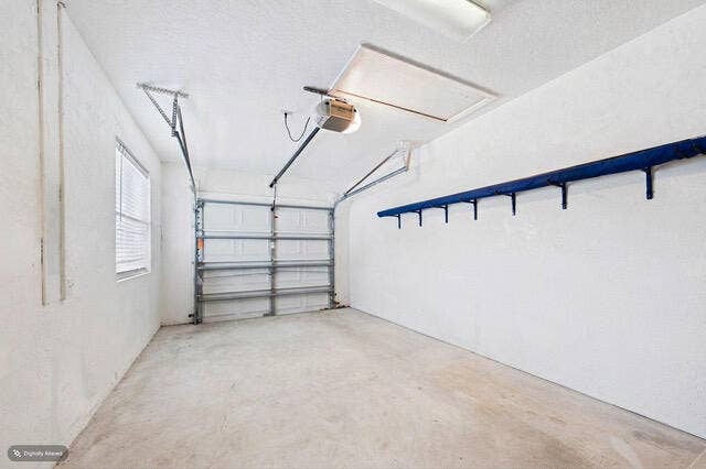 412 Coral Cove Drive, North Palm Beach, FL 33408 Garage