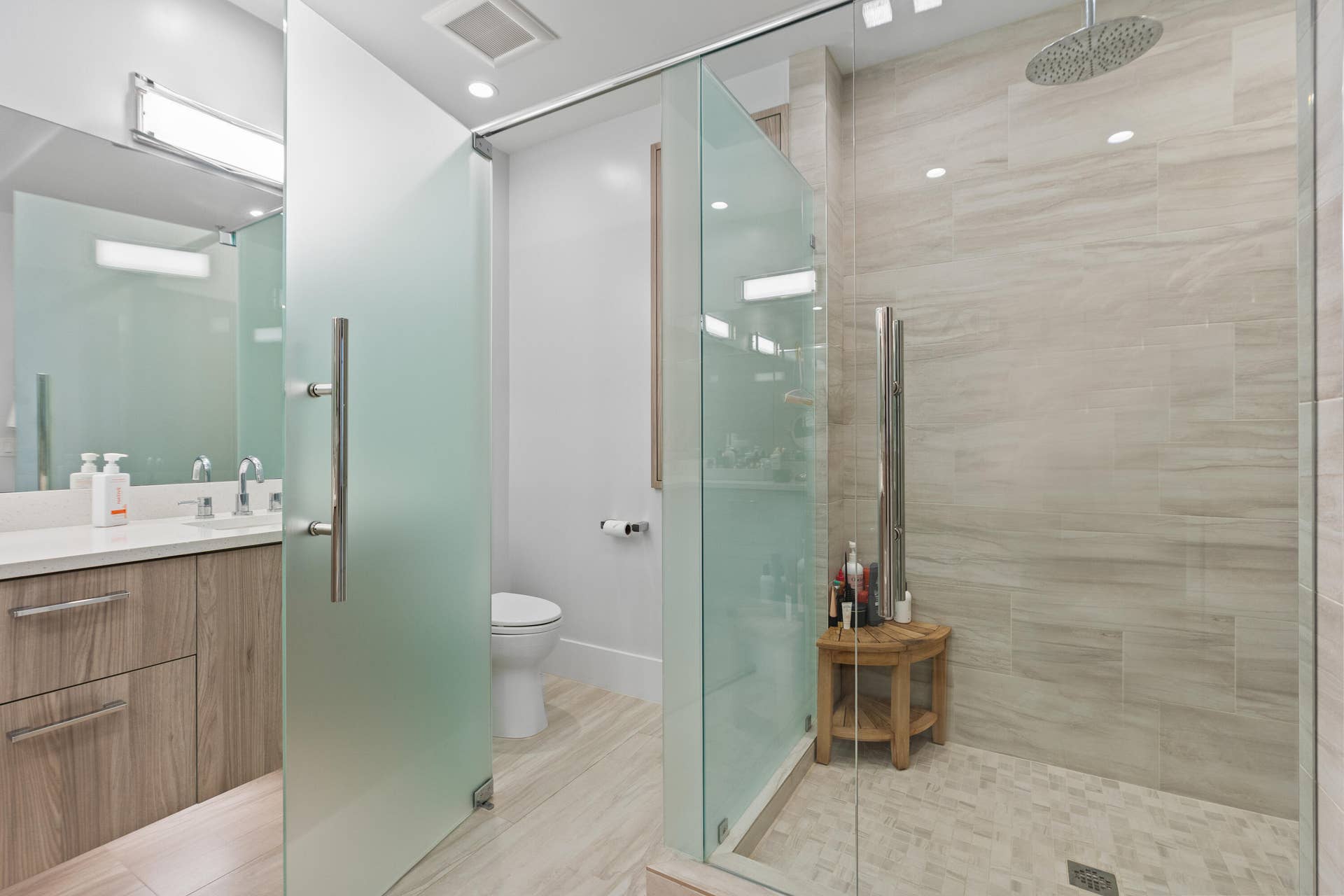 2770 NE 14TH Street, #203, Fort Lauderdale, FL 33304 DSC01974