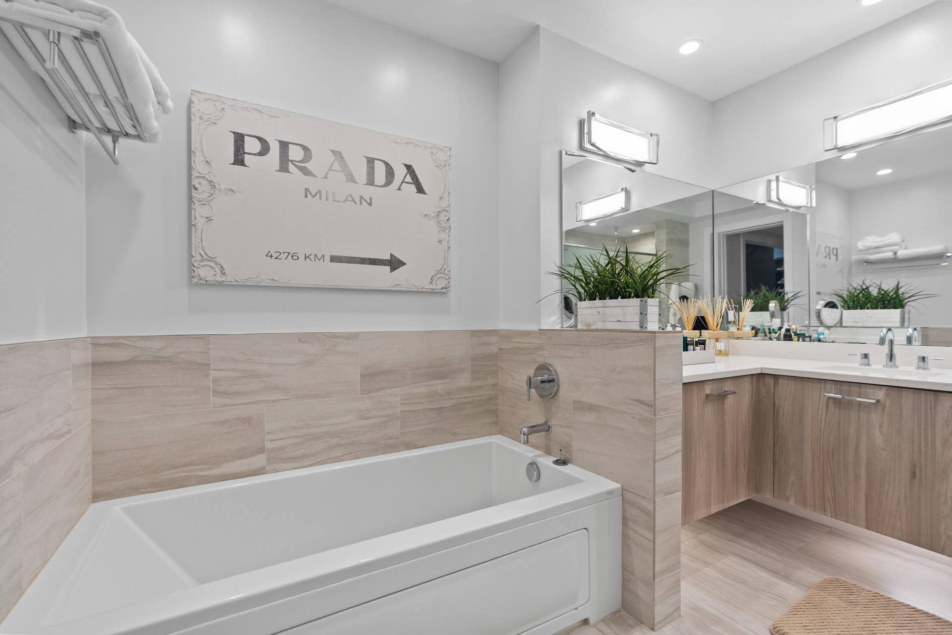 2770 NE 14TH Street, #203, Fort Lauderdale, FL 33304 DSC01971