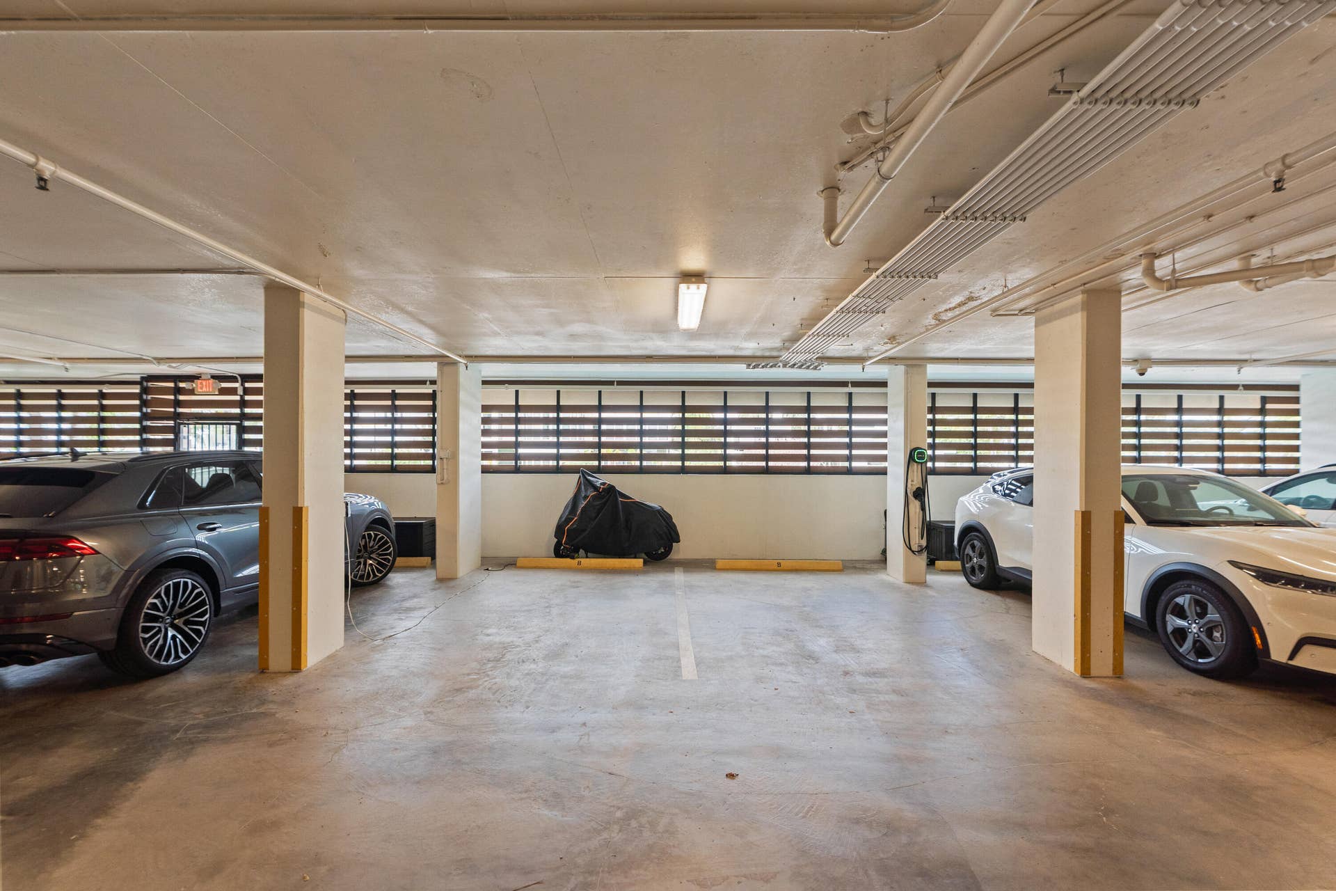 2770 NE 14TH Street, #203, Fort Lauderdale, FL 33304 DSC01830