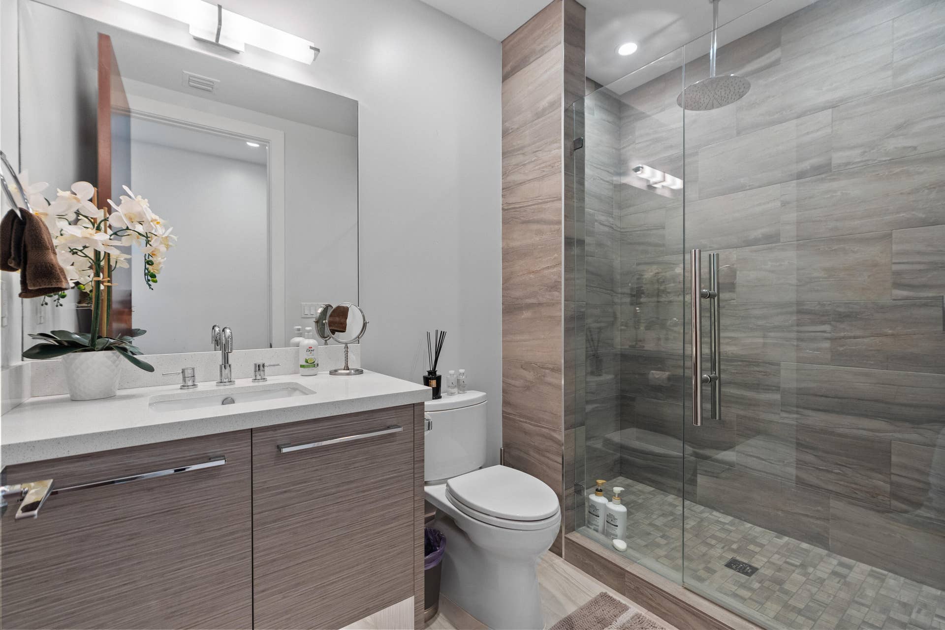 2770 NE 14TH Street, #203, Fort Lauderdale, FL 33304 DSC01893