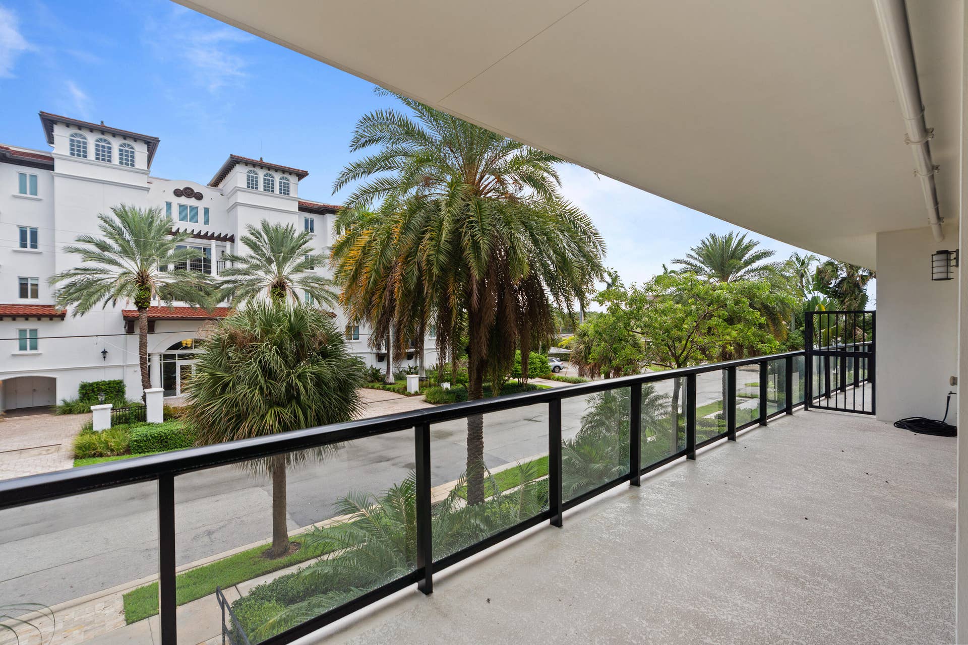 2770 NE 14TH Street, #203, Fort Lauderdale, FL 33304 DSC01938