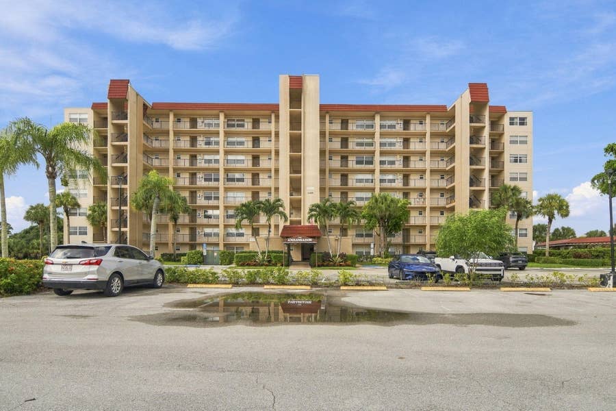 Property photo for 3465 Via Poinciana, #405, Lake Worth, FL