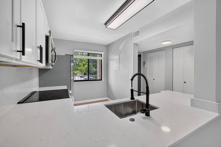 Property photo for 6795 Huntington Lane, #201, Delray Beach, FL