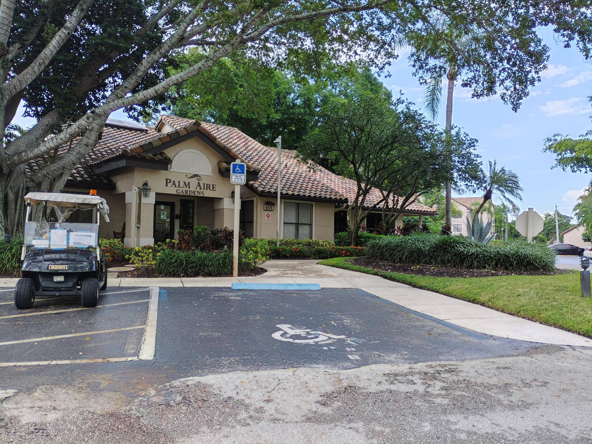Palm Gardens 111