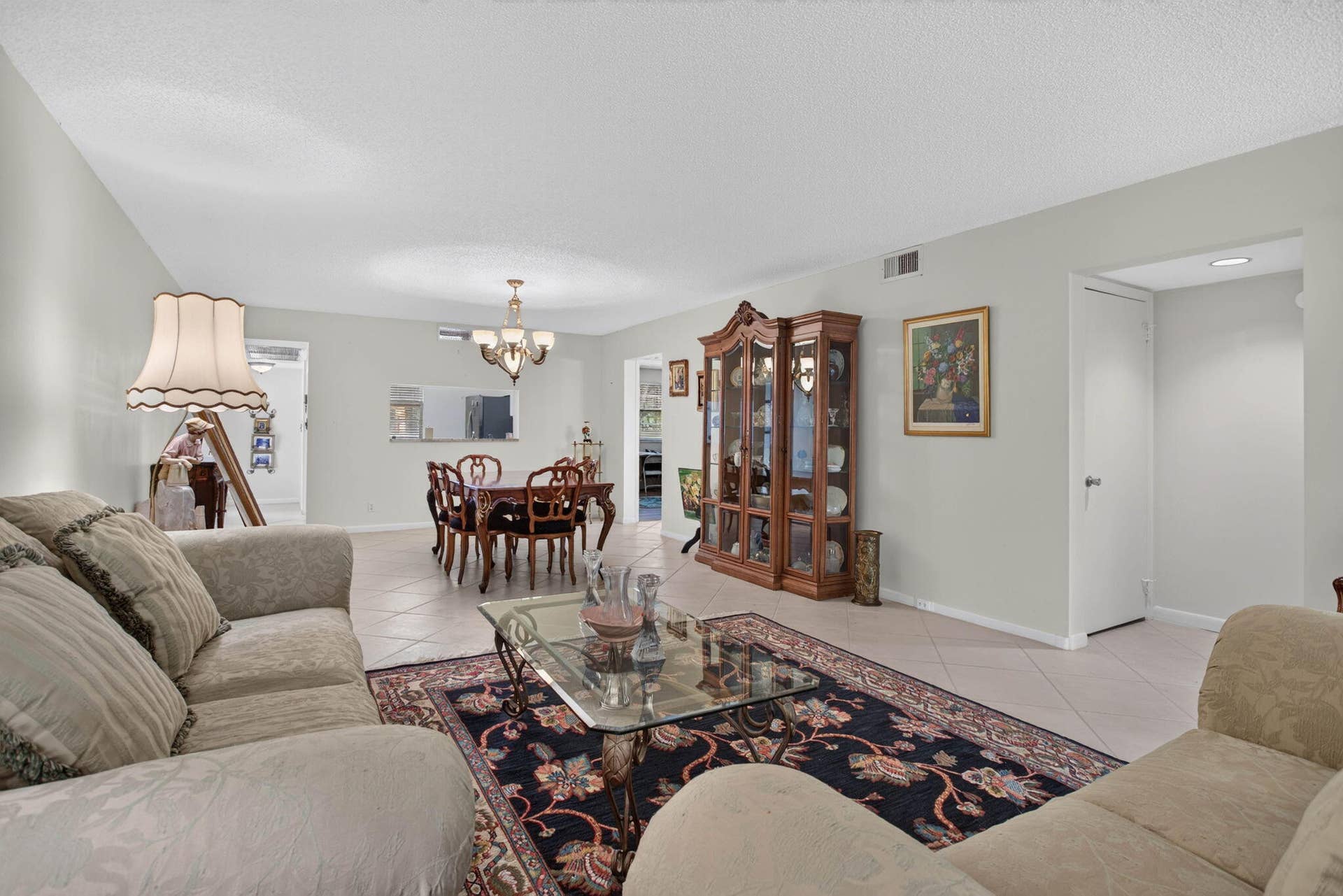 1804 Eleuthera Point, #A1, Coconut Creek, FL 33066 LIVING ROOM