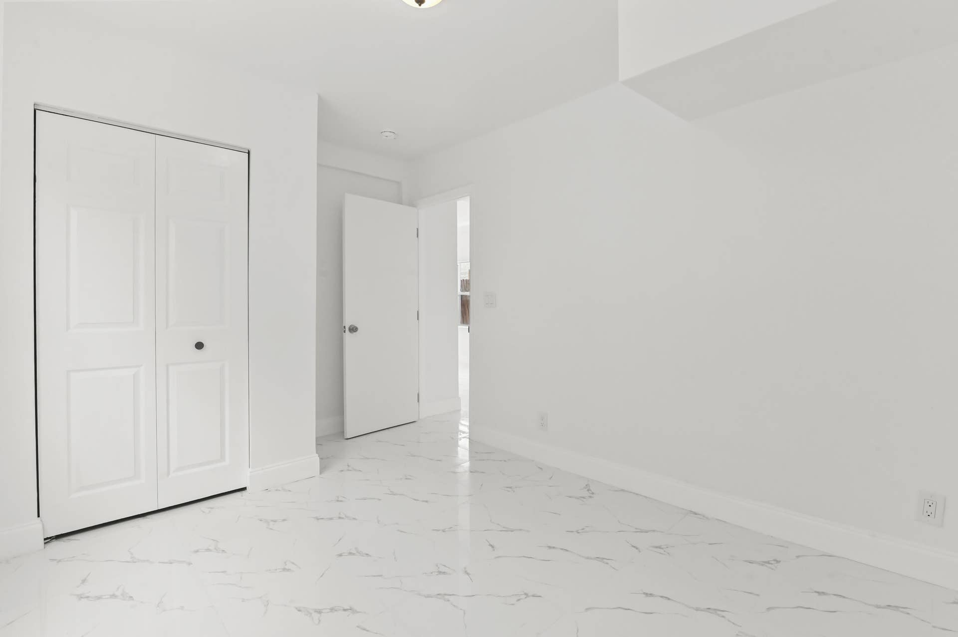 515 Putnam Road, West Palm Beach, FL 33405 17 Bedroom 04