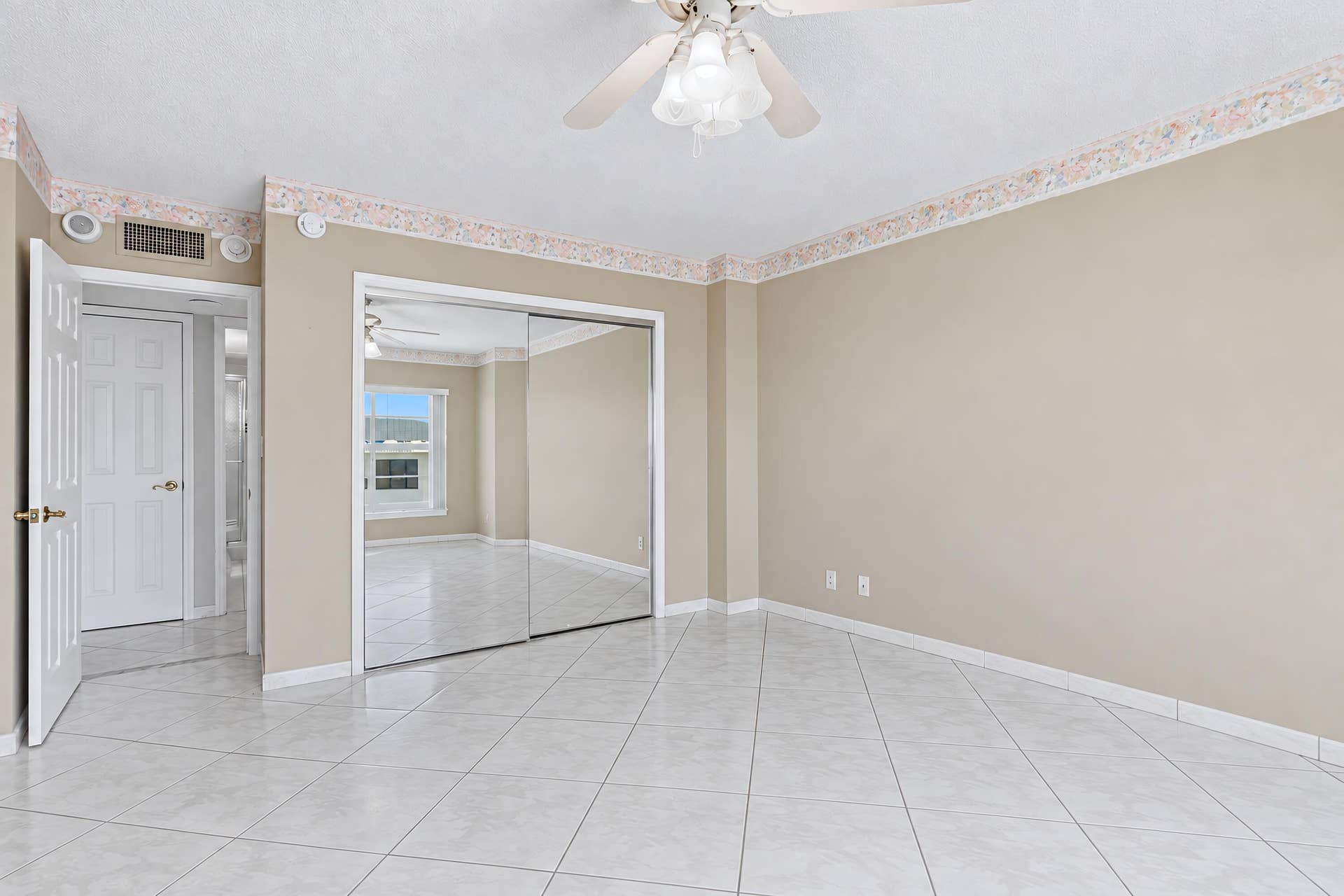 3750 Galt Ocean Drive, #Unit 1710, Fort Lauderdale, FL 33308 Guest Bedroom