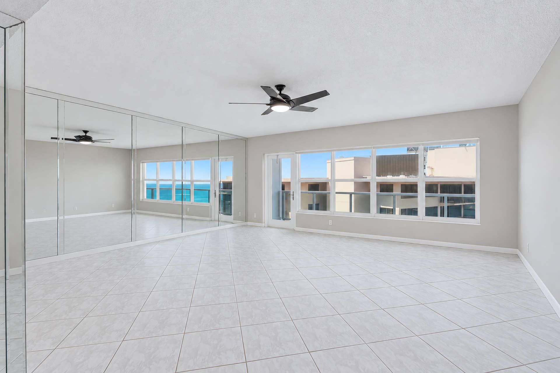 3750 Galt Ocean Drive, #Unit 1710, Fort Lauderdale, FL 33308 Living Room w/ Ocean View