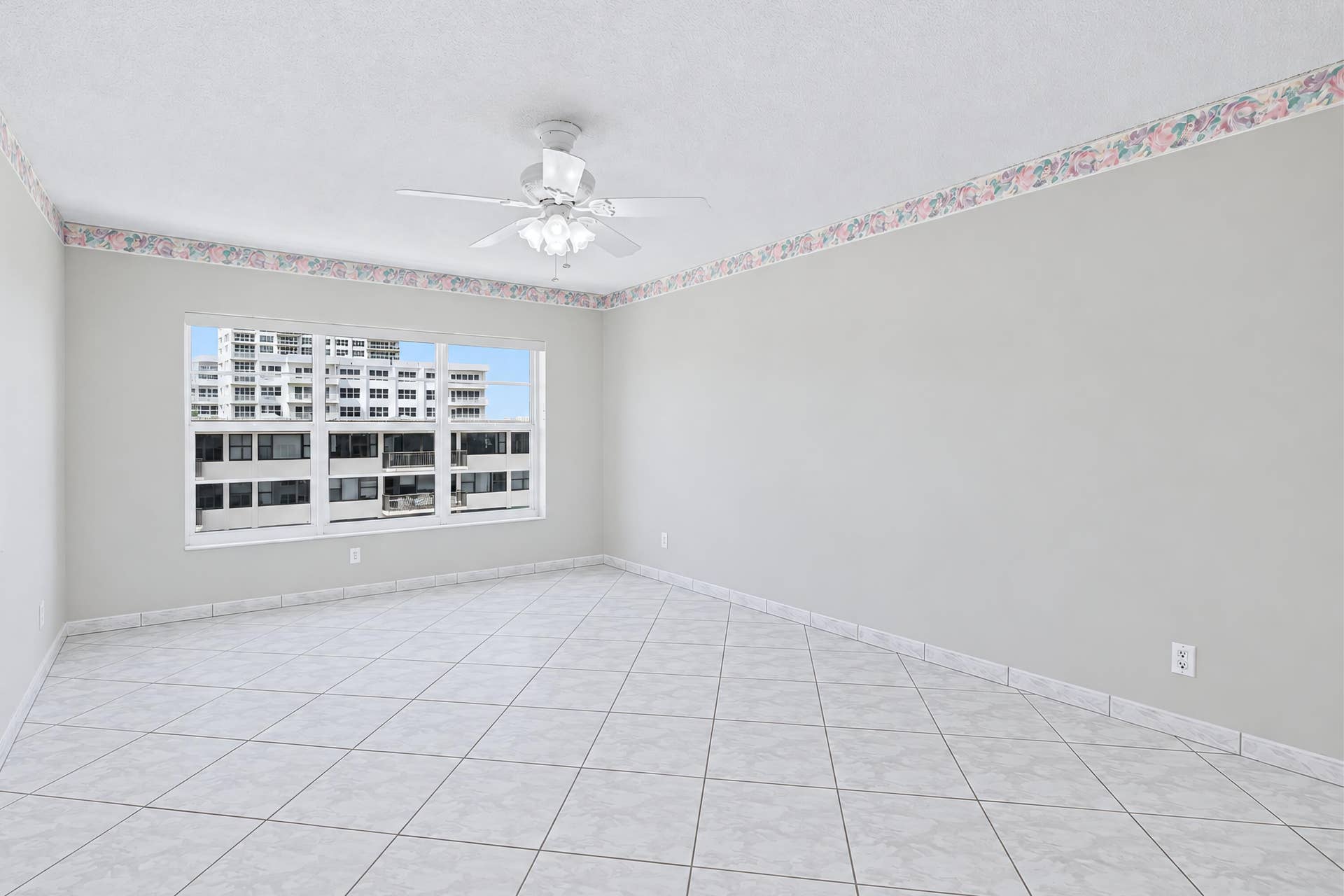 3750 Galt Ocean Drive, #Unit 1710, Fort Lauderdale, FL 33308 Master Suite