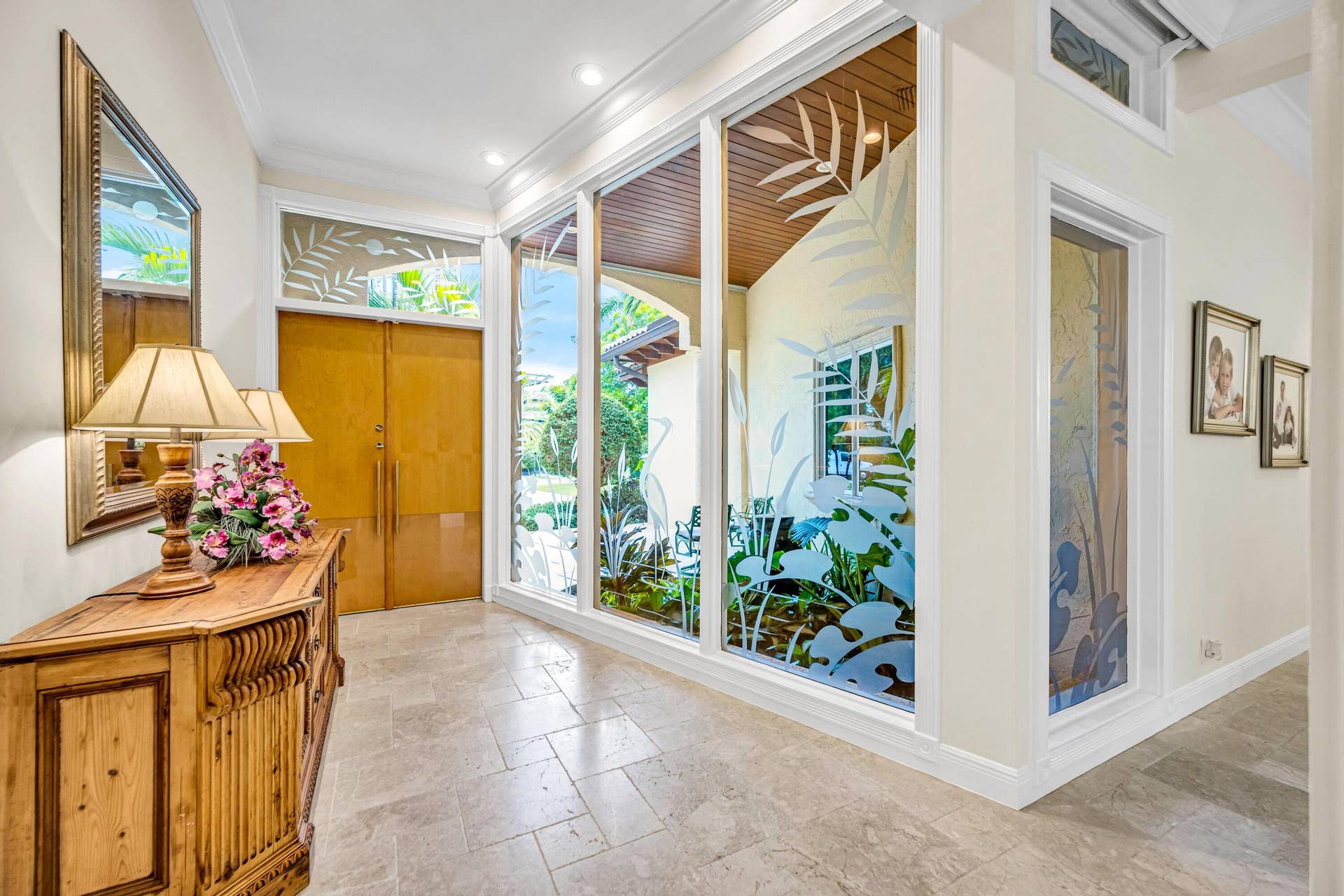 2507 BARCELONA DR-40