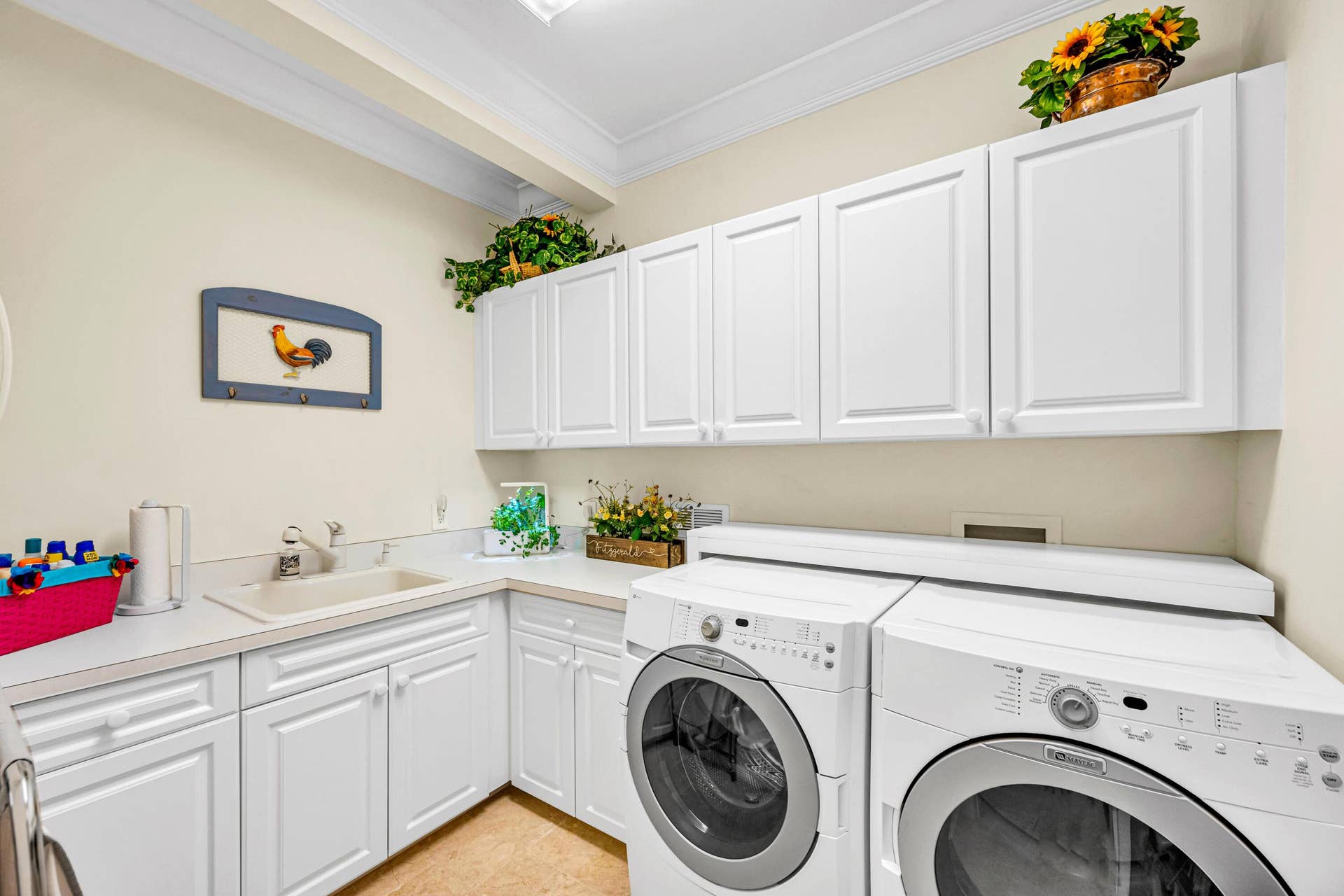 2507 BARCELONA DR-84