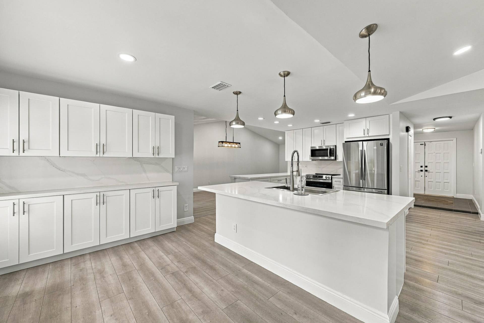 9255 NW 18TH Street, Plantation, FL 33322 14_stl_7305