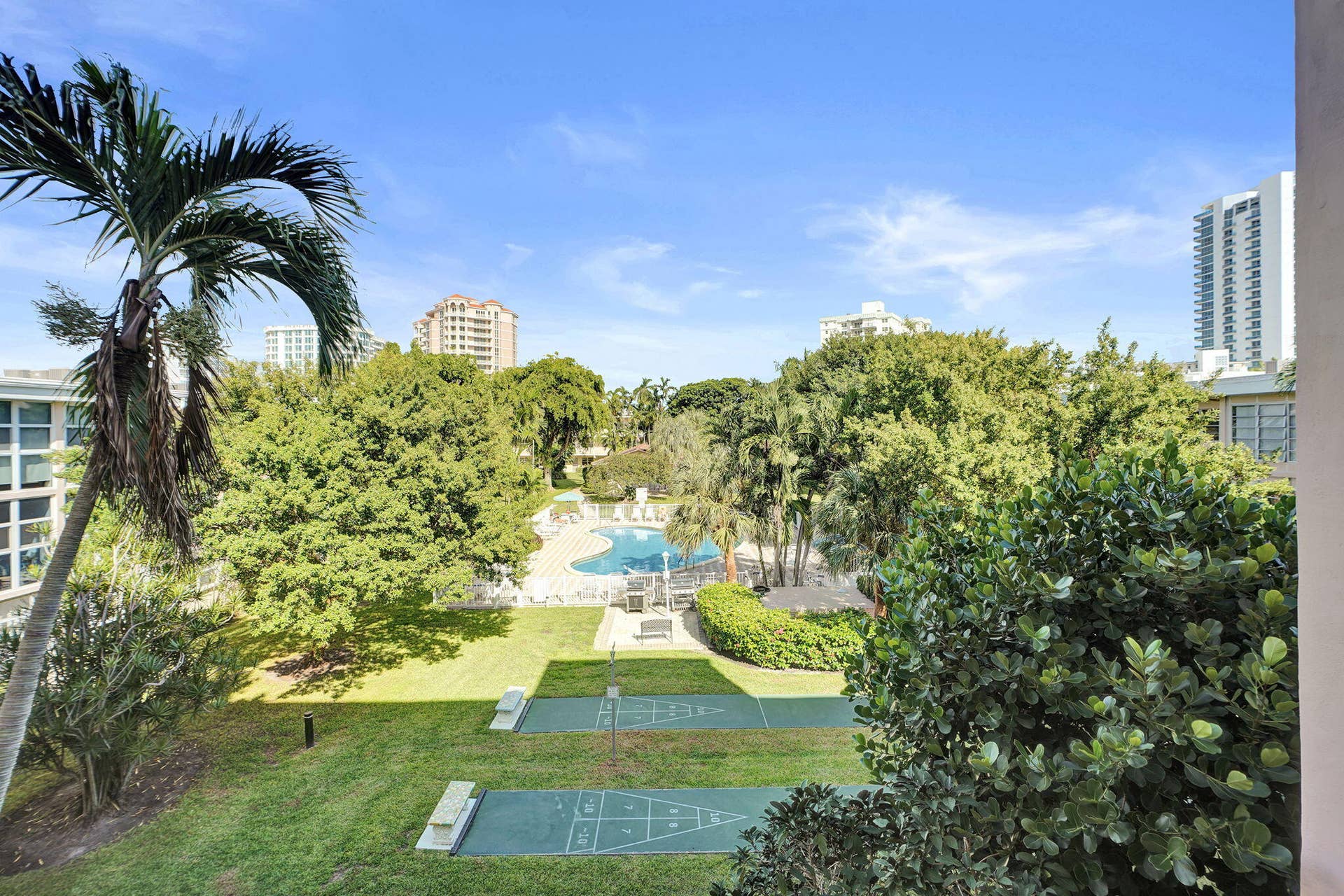 1481 S OCEAN Boulevard S, #316A, Lauderdale By The Sea, FL 33062 42-web-or-mls-DSC03013