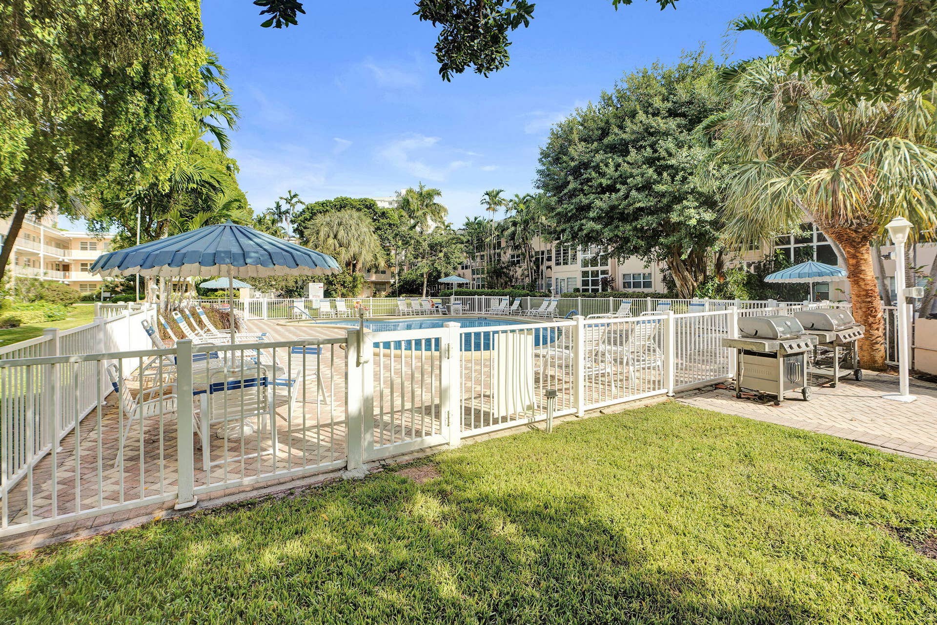 1481 S OCEAN Boulevard S, #316A, Lauderdale By The Sea, FL 33062 46-web-or-mls-DSC03025