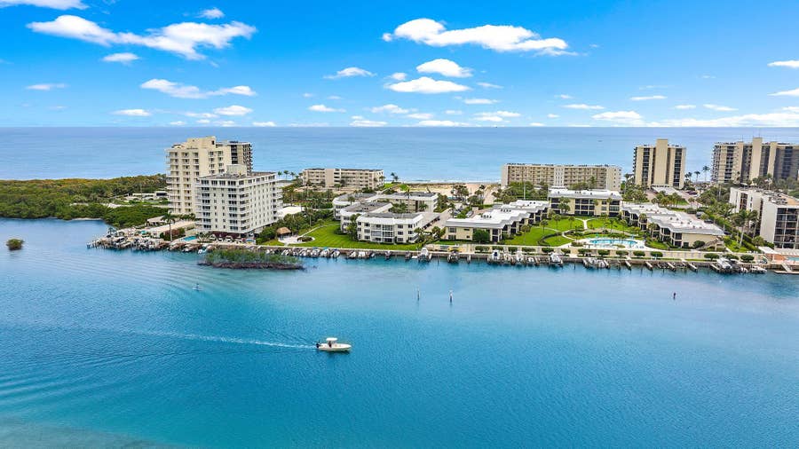 Property photo for 325 S Beach Road, #210, Tequesta, FL