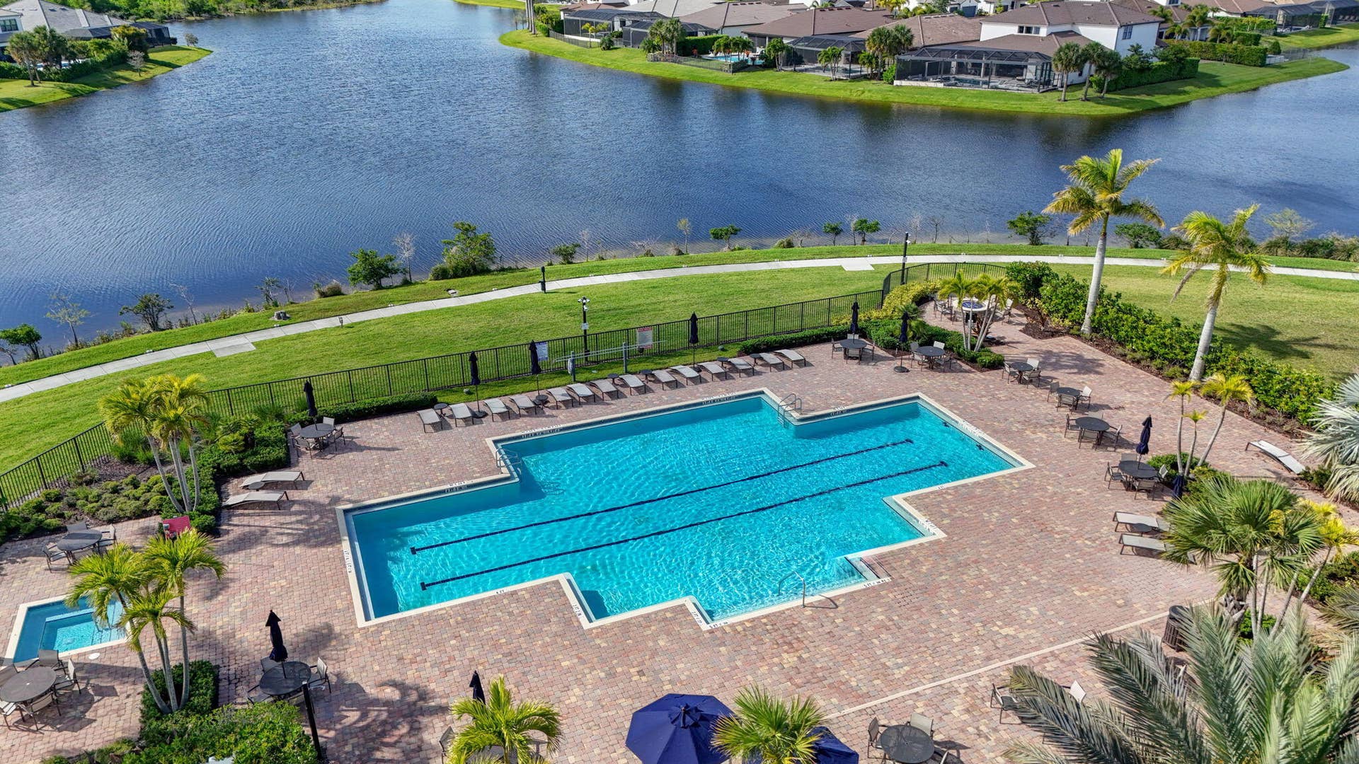 532 Sonoma Isles Circle, Jupiter, Jupiter, FL 33478 40-web-or-mls-DJI_20260424044508_0940_D-