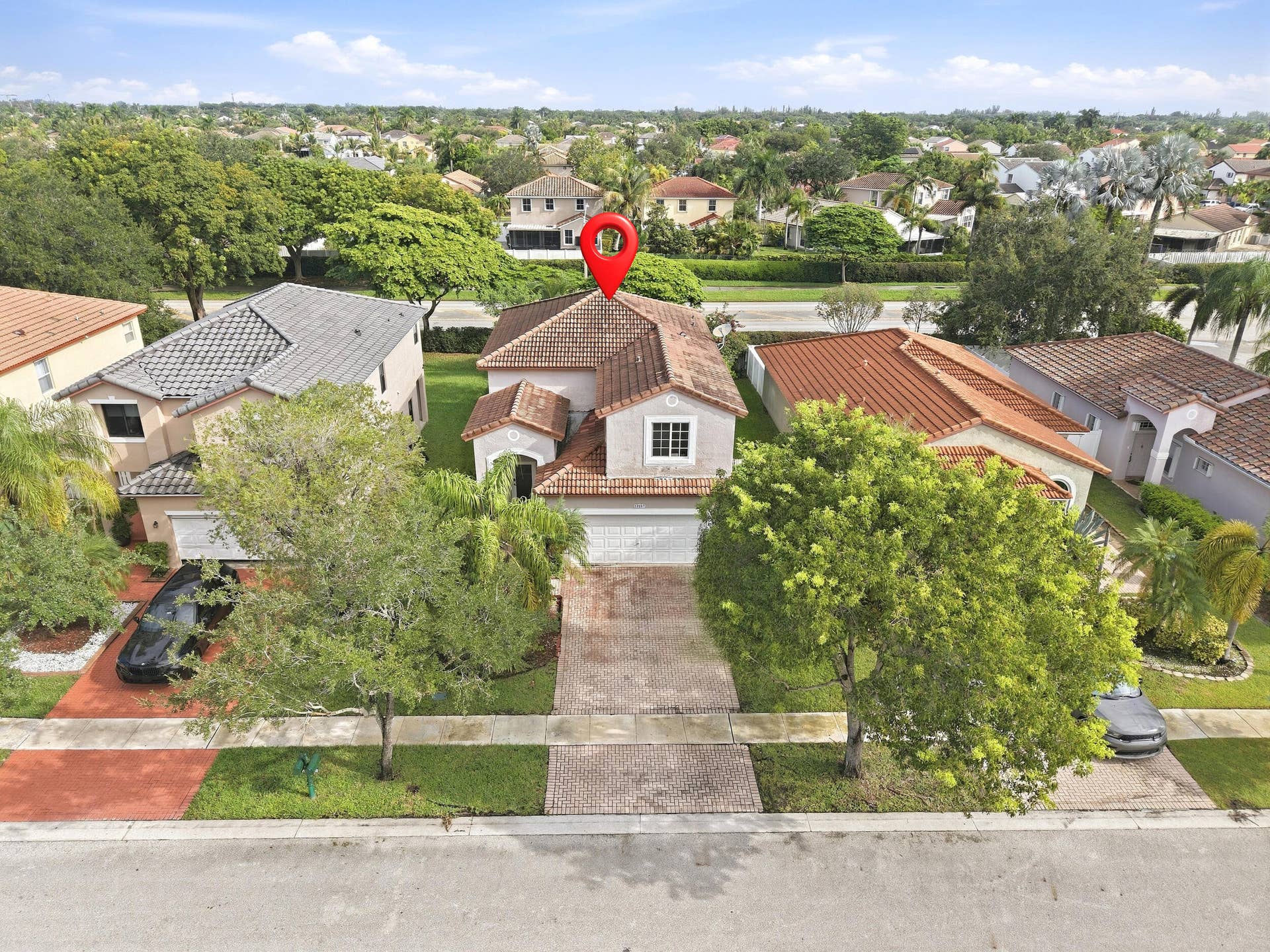19257 NW 14th Street, Pembroke Pines, FL 33029 35