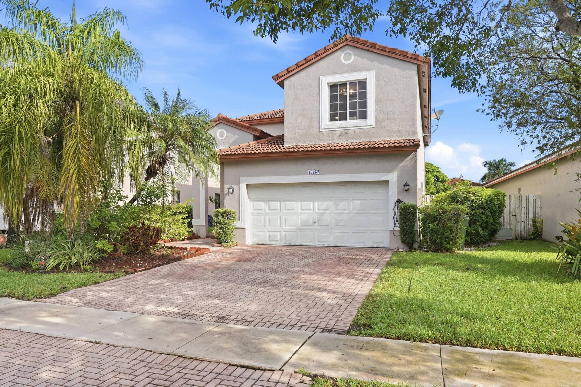 19257 NW 14th Street, Pembroke Pines, FL 33029 04