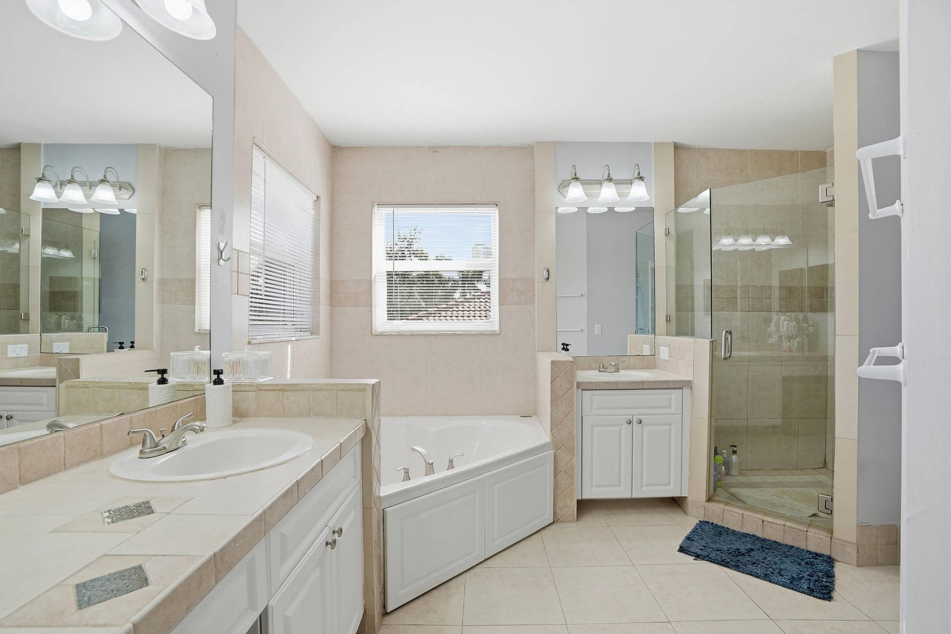 19257 NW 14th Street, Pembroke Pines, FL 33029 23