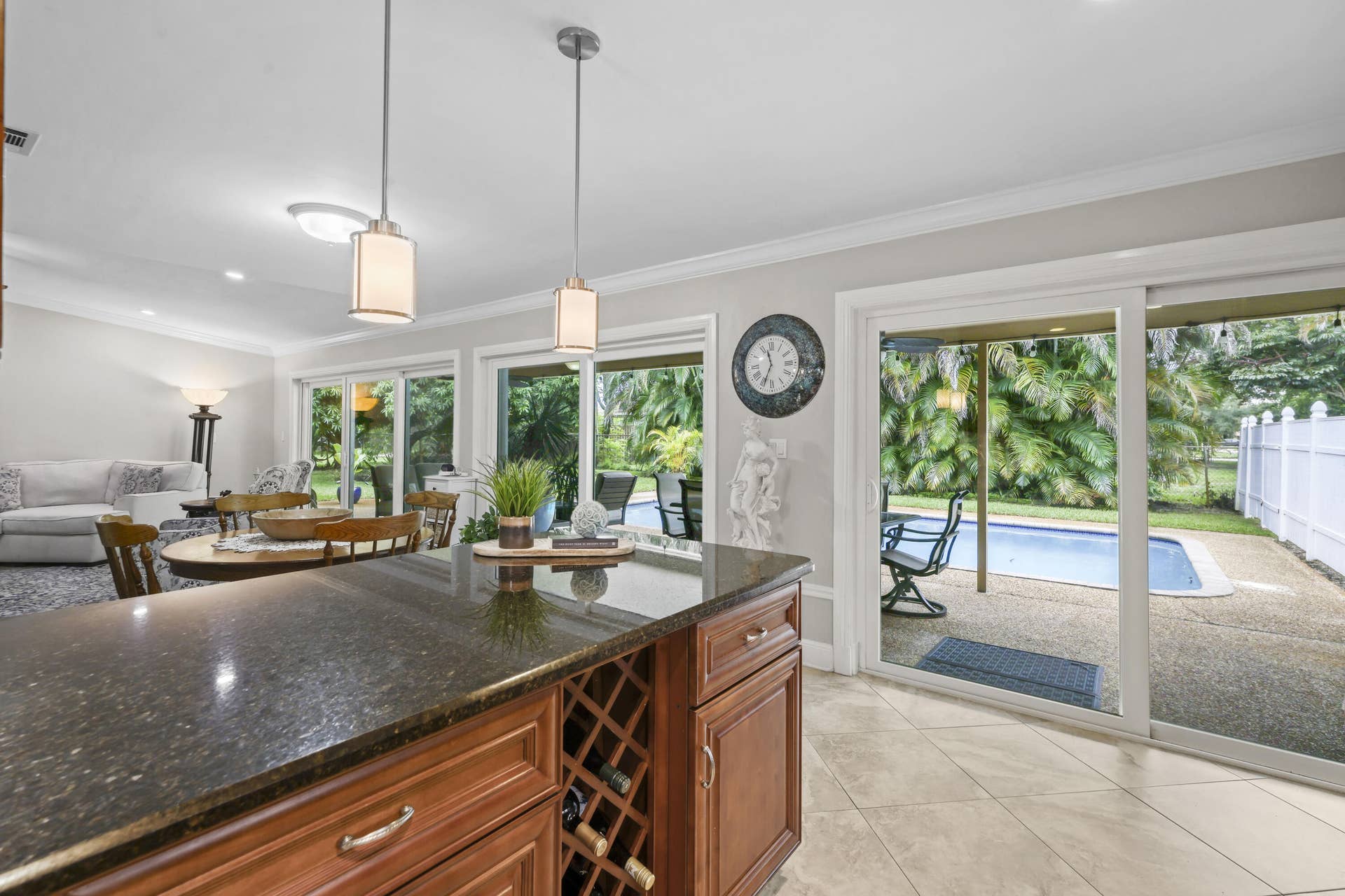 992 NW 83RD Drive, Coral Springs, FL 33071 992 NW 83rd Dr - 26.jpg-FULL