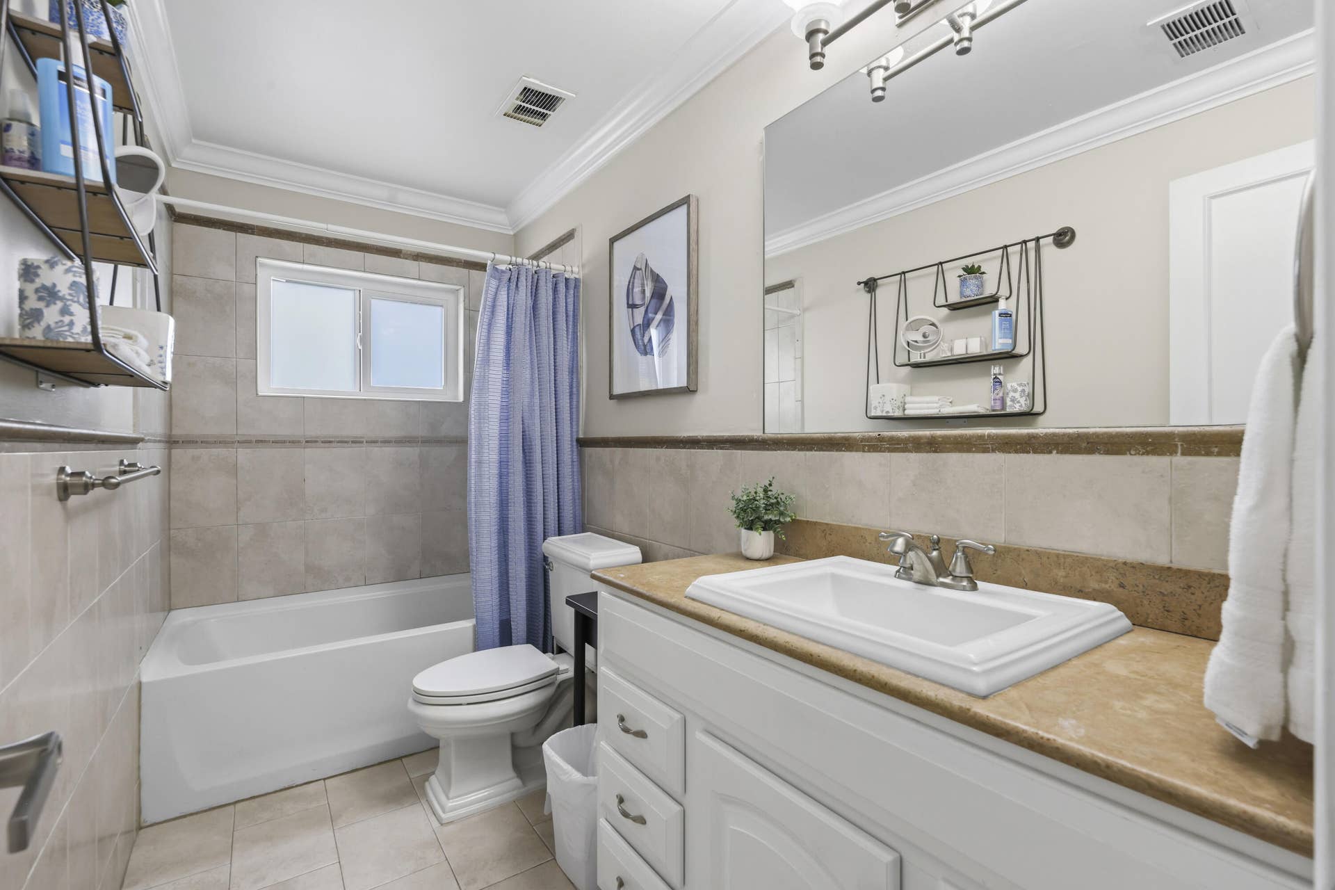992 NW 83RD Drive, Coral Springs, FL 33071 992 NW 83rd Dr - 61.jpg-FULL