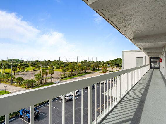 155 YACHT CLUB Drive, #408, North Palm Beach, North Palm Beach, FL 33408 Catwalk in Front