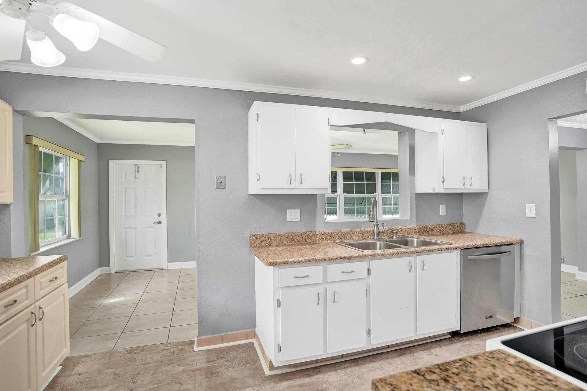 1013 SW 15th Street, Boynton Beach, FL 33426 DSC05740