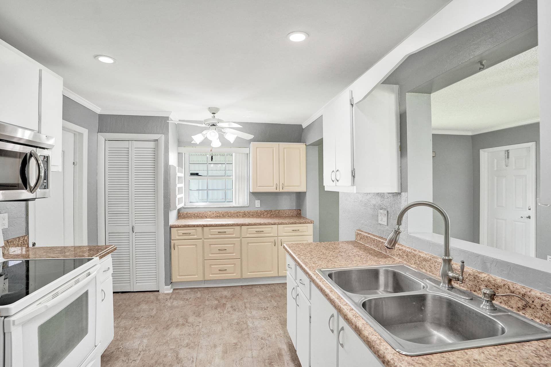 1013 SW 15th Street, Boynton Beach, FL 33426 DSC05728